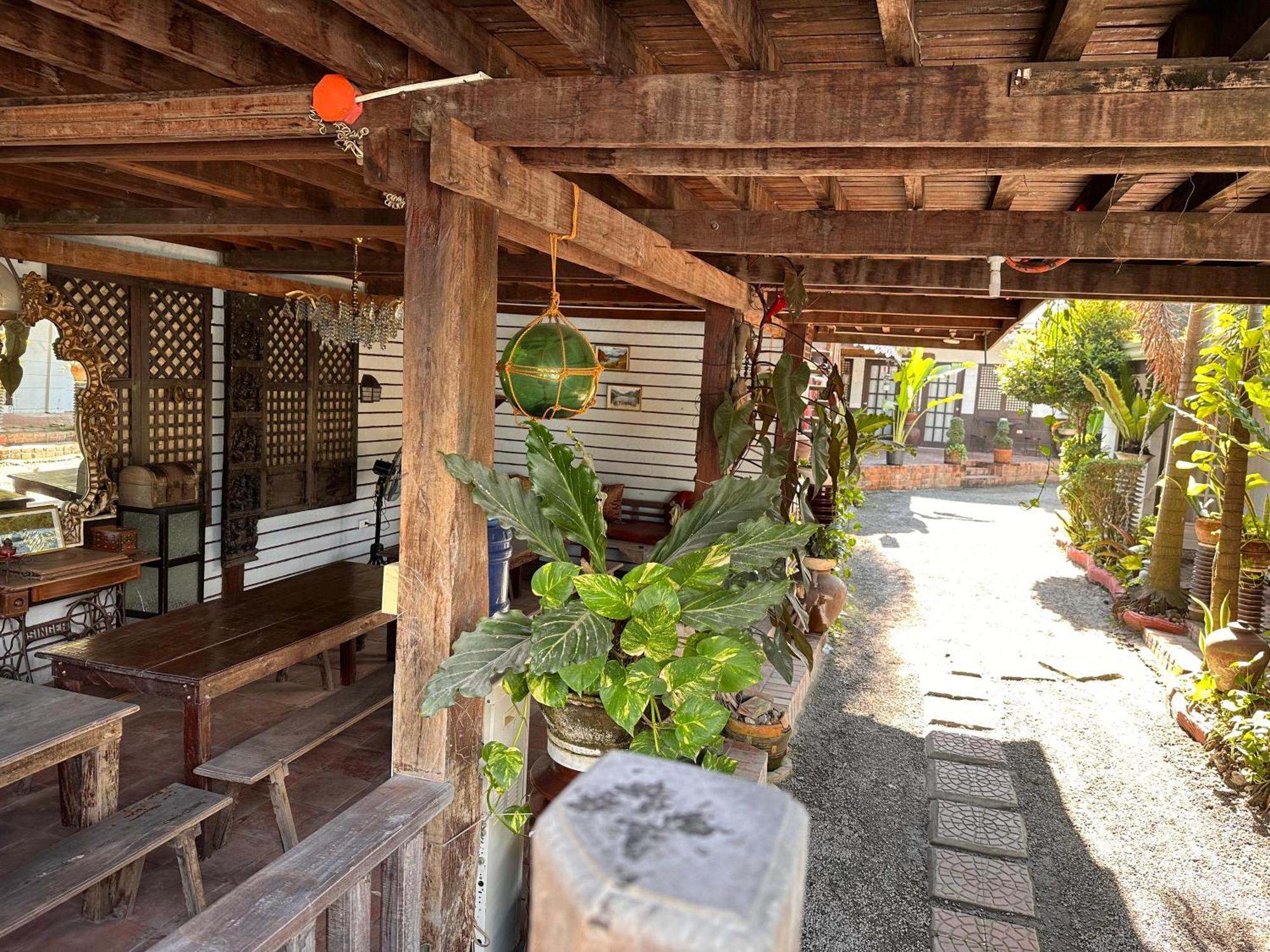 Mount Pinatubo Base Camp At Casa Hermogina Santa Juliana Exterior photo