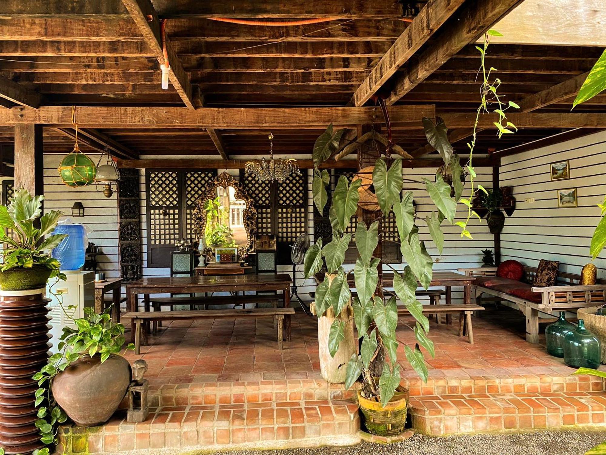 Mount Pinatubo Base Camp At Casa Hermogina Santa Juliana Exterior photo